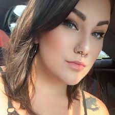 Miranda Robinson Caldwell (@conni_lingus) • Threads, Say more