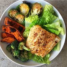 6 642 Likes 94 Comments Tiffany Acevedo Nourishedbykale On Instagram Lemony Haddock With Sp Fries And Roasted Veggies Reminds Me Of Fish And Chips W