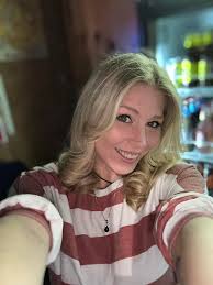 Karaoke with Jeremy starting at 8pm!!!! $150 drawing at midnight. Lori is  in the kitchen. Get out of the cold and come hang out with us✨💙✨