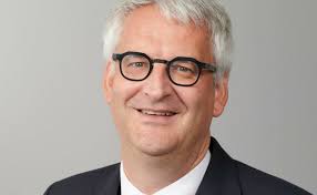 Ihr persönlicher bereich zur erledigung ihrer bankgeschäfte. Verantwortlicher Fur 1822 Private Banking Zieht In Vorstand Ein