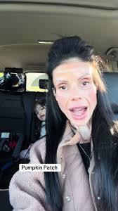 Stephanie Postel's Instagram, Twitter & Facebook