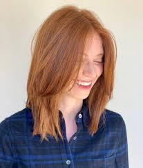 Sur cheveux longs ou courts, le dégradé s'adapte naturellement et permet de raviver l'éclat d'une couleur ou. Cheveux Mi Longs 12 Coupes Tendance Et Ultra Flatteuses Pour Tous Les Visages Biba Magazine