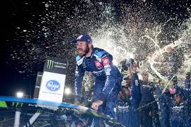 In this vast world of daily fantasy sports, there are your mainstream once you get a good grasp of how to play, the game is actually very fun itself while making nascar. Nascar S Return Brings A 1 Million Draftkings Contest So What S The Strategy The Athletic
