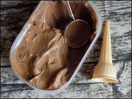 Glace Chocolat Caramel Une Toquee En Cuisine Food Yummy Peanut Butter