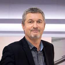 Der schweizer hanfbauer bernard rappaz aus dem kanton wallis ist einer der hanfpioniere der schweiz. Bernard Rappaz On Twitter Grandissimo Https T Co Z9nghghqxv