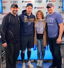 Vince dunn is a canadian professional ice hockey defenceman currently playing for the st. Thanks To Vince Dunn For Stopping By 101 Espn St Louis Facebook