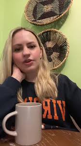 Robyn Proctor (@robynivyproctor)