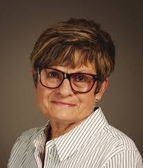 Laverne Heller's Instagram, Twitter & Facebook