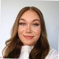 Adriana Marzec's Instagram, Twitter & Facebook