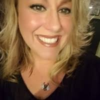 Lorraine Sharkey's Instagram, Twitter & Facebook