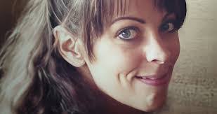 Amanda Ruby's Instagram, Twitter & Facebook