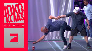 Das moderatorenduo hat am mittwochabend 15 minuten sendezeit dafür genutzt, um ihre inneren werte zu präsentieren. Joko Klaas Live 15 Minuten Prosieben Youtube