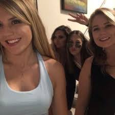 Kayla Seay's Instagram, Twitter & Facebook