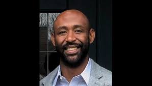 Aryvia Holmes named new McAdory head football coach