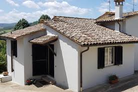 Una casa in stile rustico si ispira alle case di campagna, luoghi che traboccano di calore e amore. Vacation Home Case In Campagna Con Piscina A Todi Italy Booking Com