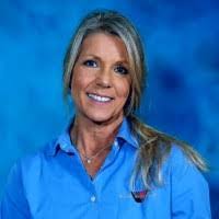 Lorie Perry's Instagram, Twitter & Facebook