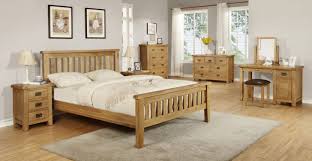 Featuring an elegant and minimalistic design in striking natural oak and white gloss, the modern bedroom set gives your bedroom a sophisticated and relaxing look. 20 Oak Bedroom Furniture Magzhouse
