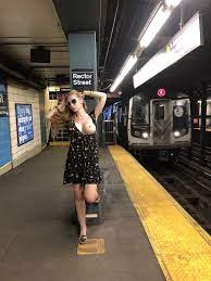 PornPic XXX | Flashing 📸 Photoshoots in NYC 🍎🍎 - OnlyFans - sisi727