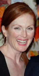 The woman in the window: Julianne Moore Steckbrief Promi Geburtstage De