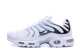 Pin By Nikeruningshoes Gjopd On Schoenen Nike Air Max Tn Nike Air Max Nike Air