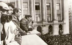 Europarlamentarul mircea diaconu este cea mai noua voce care se alatura corului de politicieni care ataca presupusa implicare a miliardarului george soros in romania. FiÈ™ier 1989 Revolutia Mircea Diaconu Jpg Wikipedia