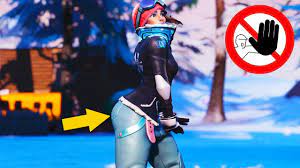 Fortnite battle royale with newest thicc skin cosplays! T H I C C F O R T N I T E L Y N X I R L Zonealarm Results