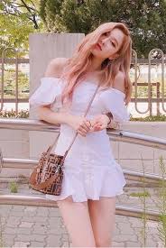 ล วงล บ 4 ว ธ ด แลห นของสาว blackpink ทำย งไงให ผอมเพ ยวเอวบาง blackpink fashion blackpink rose fashion