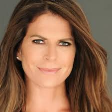 Carolyn Conley (@agentcc1)