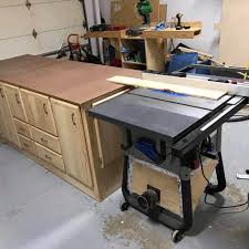 Reader Project Mobile Flip Top Workbench Diy Table Saw Table Saw Workbench Portable Table Saw
