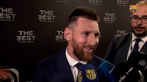 En entrevista para la sexta, el habilidoso futbolista explicó que será algo complicado que lleguen refuerzos al club ante la austera será algo difícil para el nuevo presidente, añadió lionel messi. Entrevista Leo Messi Estoy Muy Feliz Por Recibir Este Premio Youtube