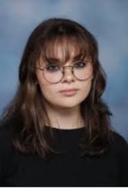 Hi is there anyway you can make this photo clearer without AI. Thank you.