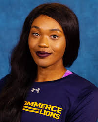 Kendra Mims's Instagram, Twitter & Facebook