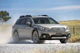All Wheel Drive Awd Vs Four Wheel Drive 4wd Four Wheel Drive Subaru Outback Large Suv