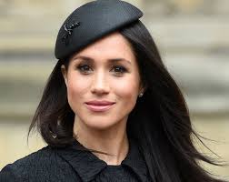 Cachorro adotado por Meghan Markle ganhará duas biografias