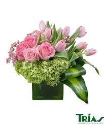 Trias flowers was opened at its present location in miami in june of 1990 by joaquin trias. Miami Flowers Flowers In Miami Fl Trias Flowers And Gifts Flower Delivery Flower Arrangements Flowers