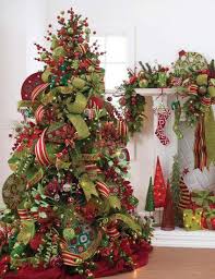 Christmas Tree I Ve Always Wanted To Play With Ribbon On A Tree But I M Not Sure How Christmas Decorations Pretty Christmas Trees Christmas Tree Decorations