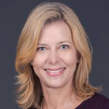 Lori Quinn's Instagram, Twitter & Facebook