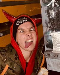 Jade Wilder (@intothegalaxyigo) • Instagram photos and videos