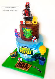 Fortnite Cake Cake By Vanillesucrechoco 1st Birthday Cakes 10th Birthday Cakes For Boys Birthday Party Cake
