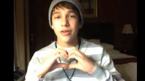 It's a fun and unique experience that austinites celebrate valentine's day with your loved one and the fanciest improv comedy in austin. Valentine S Day Concert Austin Mahone Youtube