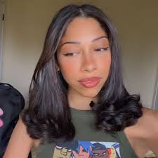 Alyssa Halpin's Instagram, Twitter & Facebook