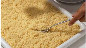 El cous cous o cuscús es una sémola de trigo duro y uno de los platos árabes más populares y versátiles, ya que combina con todo tipo de carnes y verduras. Como Hacer Cuscus De Una Forma Sencilla Y Rapida Gurme
