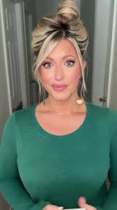 Start to finsh one brush, one palette routine! Comment MATCH if youd l...