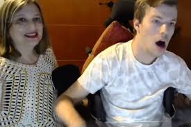 Profesor de derecho penal (uba). La Emotiva Respuesta De Un Joven Con Paralisis Cerebral A Alberto Fernandez Estoy En Una Silla De Ruedas Pero No Significa Que No Pueda Entender La Grave Situacion Del Pais La