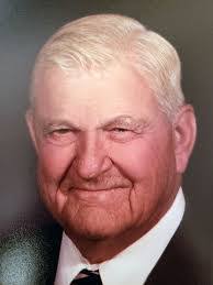 Eric Meendering's Instagram, Twitter & Facebook