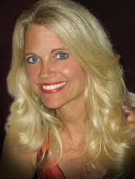 Sandy Adler's Instagram, Twitter & Facebook