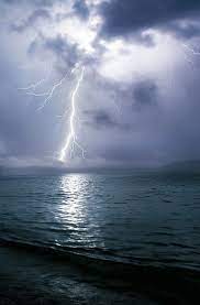 Electrical Storm At Sea Life On Planet Earth Lightning Storm Thunderbolt And Lightning Lightning
