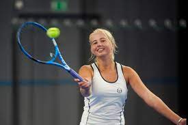 Clara tauson (born 21 december 2002) is a danish female tennis player, who in 2016, at age 13, became the youngest danish champion in tennis. Tauson Tears Into Chengdu Semifinals Tennis Signal