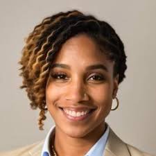 Julia Benford's Instagram, Twitter & Facebook