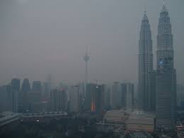 Port klang's api reading has gone up to 105 as at 8am today as the smog moves its way northbound, affecting the capital city. 2010 Southeast Asian Haze Wikipedia
